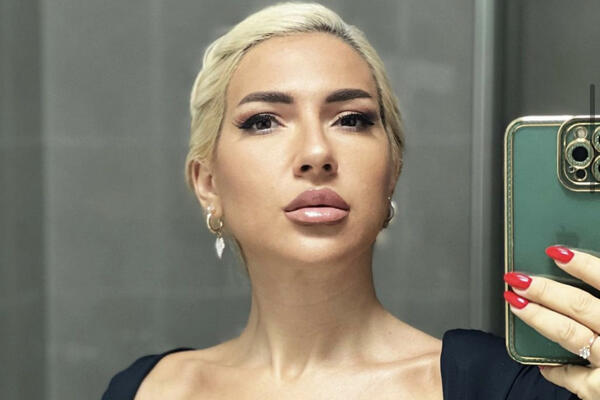 HOĆE DA PROMENI LIČNI OPIS: Jovana Jeremić otišla na REMONT, njeno lice će doživeti PREOBRAŽAJ