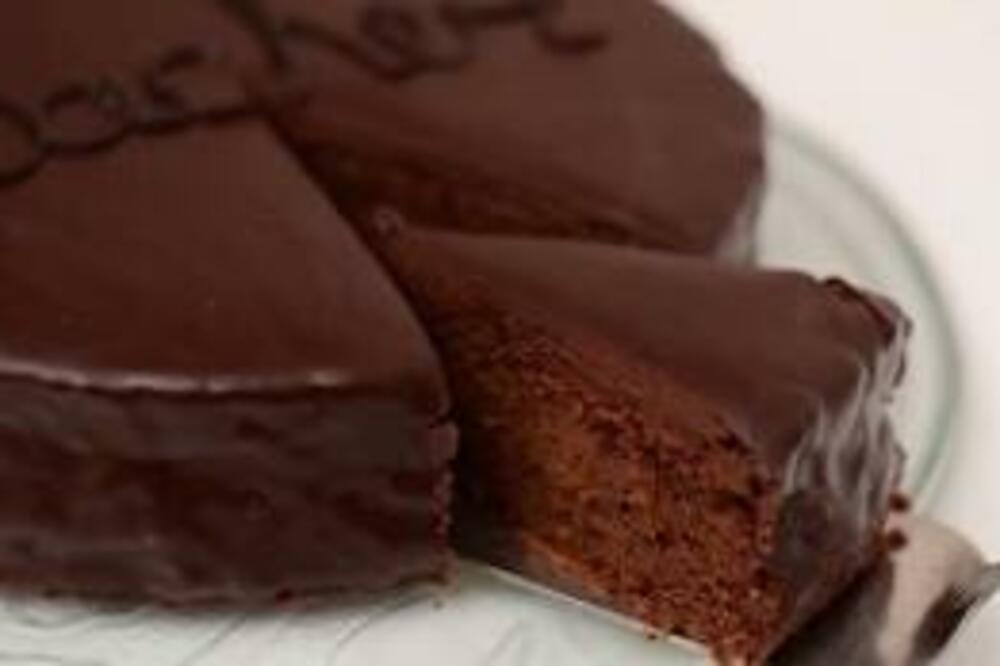 RECEPT IZ BEČA KOJI JE PODELIO SRBIJU! Obavezno zapišite TREBAĆE VAM VEĆ SUTRA!