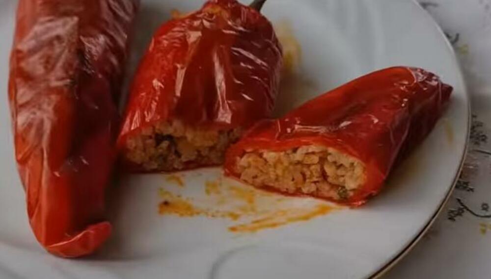 Posne punjene paprike