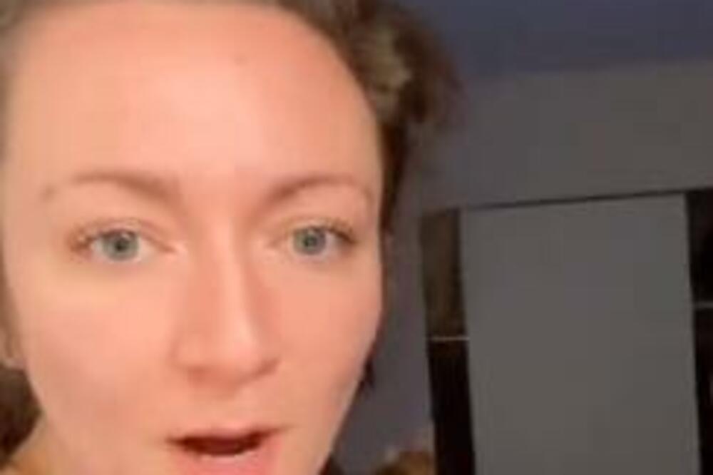 OSTALA JE ZAKUCANA KADA JE VIDELA ŠTA SE KRIJE IZA OGLEDALA: Ovo NEMA ni u HOROR FILMOVIMA (VIDEO)