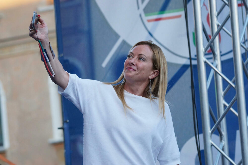 NAZIVALI SU JE NAJOPASNIJOM ŽENOM EVROPE, a onda se odlučila na OVU PROMENU!