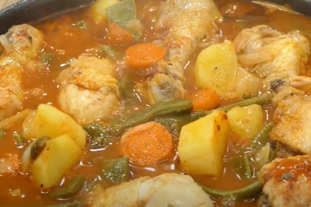 OVAKO RUSI SPREMAJU PAPRIKAŠ: Ukusniji je od NAŠEG zbog 1 POVRĆA, odlepićete za RECEPTOM