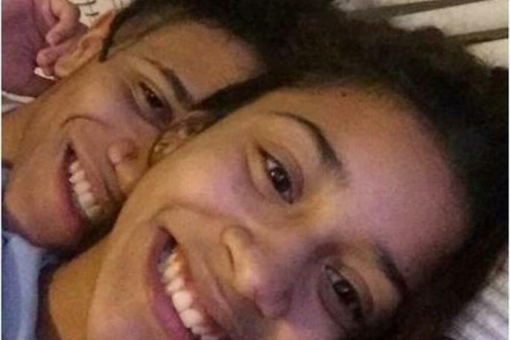 DEČKO I DEVOJKA OBJAVILI ZAJEDNIČKU SLIKU, A SVI SU BULJILI SAMO U JEDNO: Da li je ovo moguće? (FOTO)