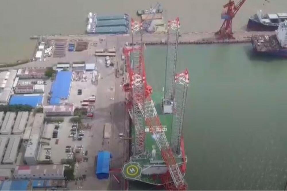 KINA: Isporučena je i puštena u rad nova generacija platforme za instalaciju energije vetra na moru od 2000 tona