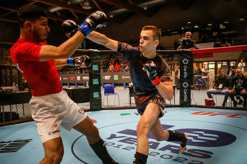 VELIKI USPEH MIĆOVIĆA I BALTIĆA NA TAKMIČENJU U ITALIJI! Srebro i bronza za Srbe na MMA prvenstvu Evrope! (FOTO)