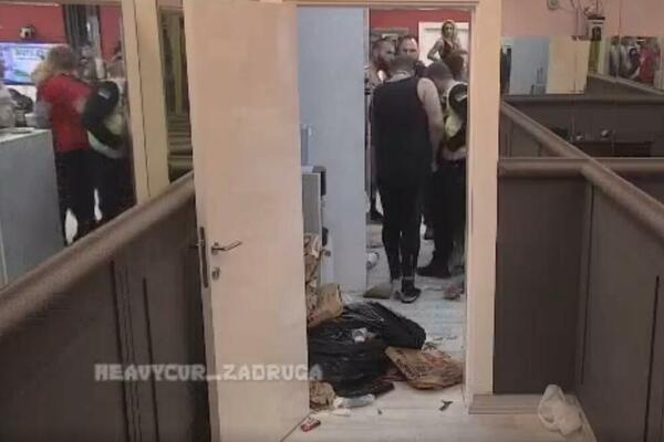 UPRAVO HOROR U ZADRUZI: Desilo se ono čega su se SVI PLAŠILI, iskoristio je trenutak kada je OBEZBEĐENJE OTIŠLO