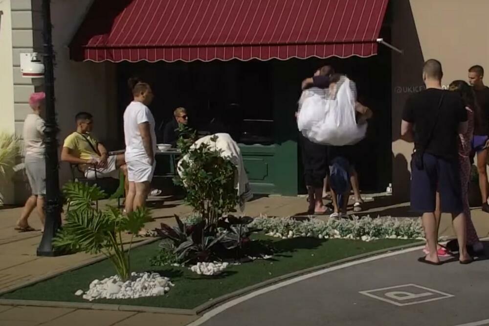 KRISTIJAN I EMIL NAPUSTILI ZADRUGU