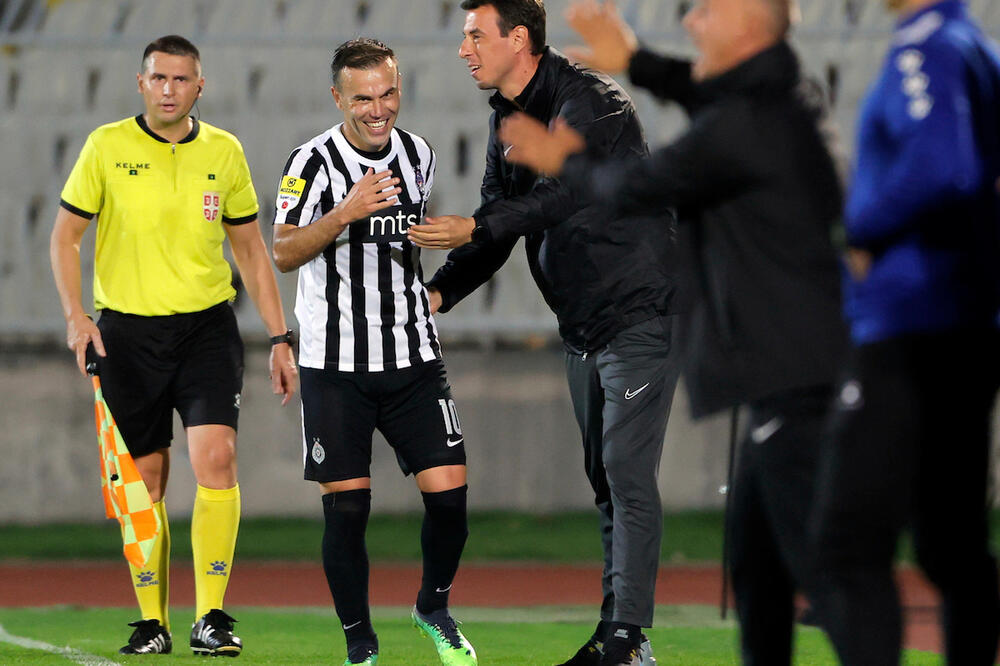 "SAMOUBISTVO" VOJVODINE U HUMSKOJ! Natho iskoristio dva POKLONA! (VIDEO)