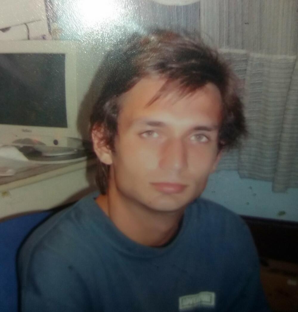 Vladica Momčilović