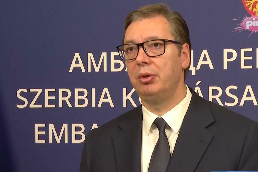Vučić čestitao Van der Belenu na ponovnom izboru za predsednika Austrije
