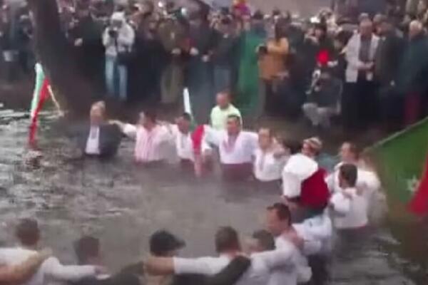 BUGARSKI OBIČAJI OD KOJIH VAM NEĆE BITI DOBRO: Tradicije za koje NISTE ČULI, jedna će vas ZAPREPASTITI! (VIDEO)