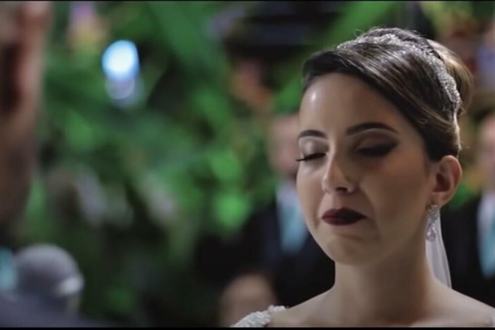 MLADOŽENJA USRED VENČANJA REKAO DA VOLI DRUGU OSOBU: Mlada i gosti se rasplakali (VIDEO)