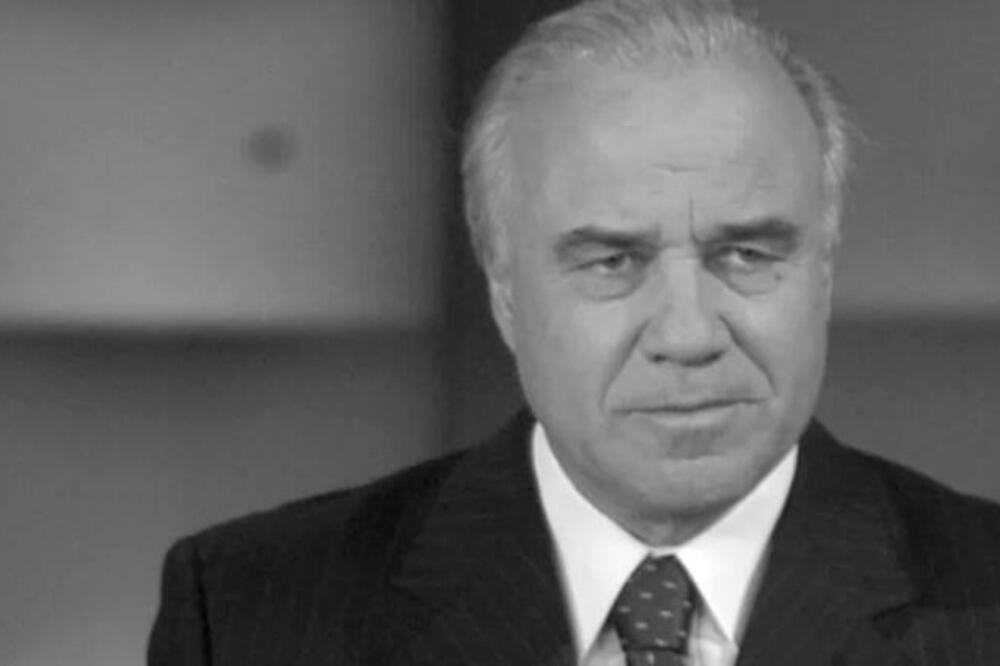 STRAVIČNE VESTI, UMRO POZNATI VODITELJ! Narod se OPRAŠTA U SUZAMA