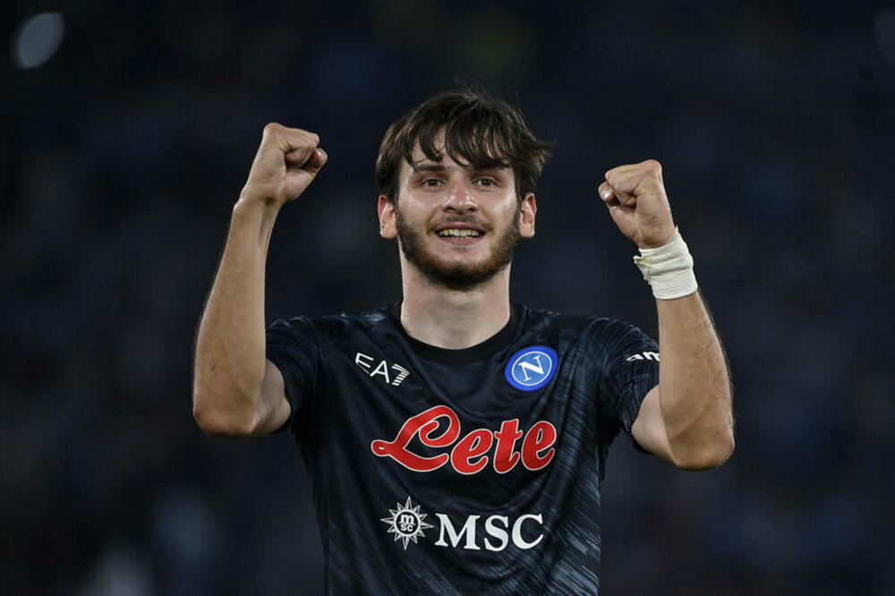 GRUZIJSKI MARADONA JE ZALUDEO SVE, A PRIČA O NJEMU JE TOTALNO LUDA: A tek da čujete za NJEGOVOG OCA...