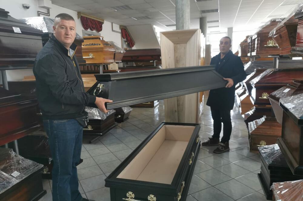 Evo šta se radi sa odećom pokojnika! U srpskoj kulturi postoji 1 pravilo, dok u vlaškoj.... Jedna stavr se ne radi