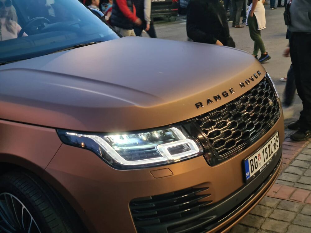 Sneža Borjan, Auto, FK Crvena zvezda