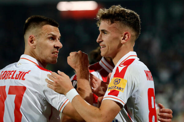 ZVEZDIN MITROVIĆ MEĐU 10 NAJBOLJIH NA SVETU: Veliko priznanje za Stefana (FOTO)