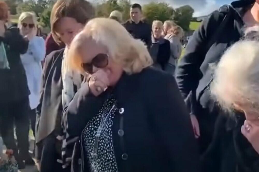 "PUSTITE ME NAPOLJE, MRAČNO JE": Svi plakali za POKOJNIKOM, a onda usledio ŠOK, i ne - nije bio ŽIV! (VIDEO)