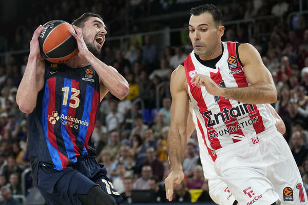 MONAKO SA NEZAUSTAVLJIVIM DŽJEMSOM ODUVAO VIRTUS! Kalinićeva Barsa pala kod kuće protiv Olimpijakosa!