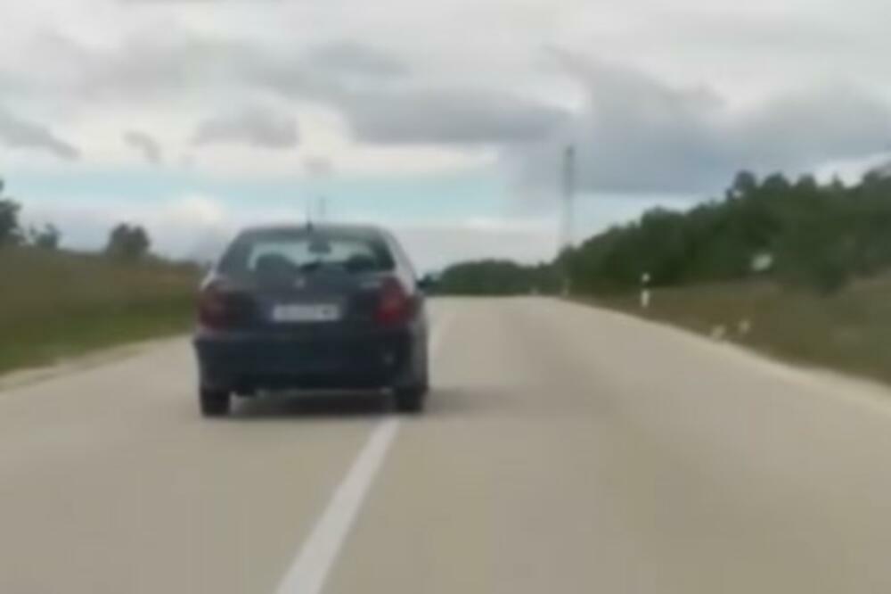 MRTAV PIJAN VOZI PO PUTU ZAJEČAR-BOR: Snimak je ZGROZIO Srbiju, ovaj VOZAČ je pretnja za SVE! (VIDEO)