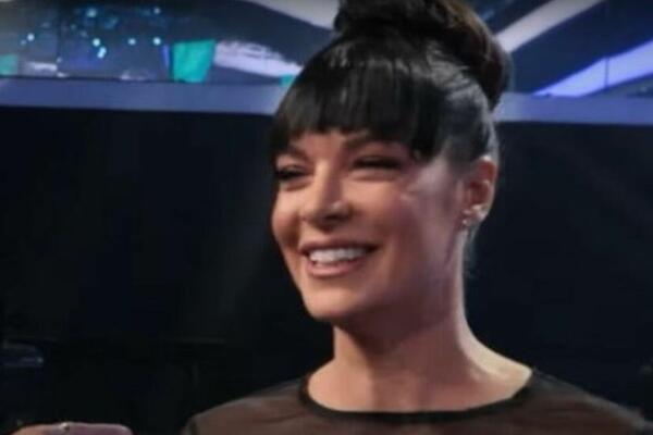 SANJA KUŽET NA SEBE NAVUKLA HALJINU ZBOG KOJE PADAJU VILICE: Najnovije FOTKE će vas RASPAMETITI