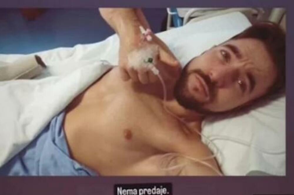 "NEMA PREDAJE"! NAŠ POZNATI GLUMAC HOSPITALIZOVAN