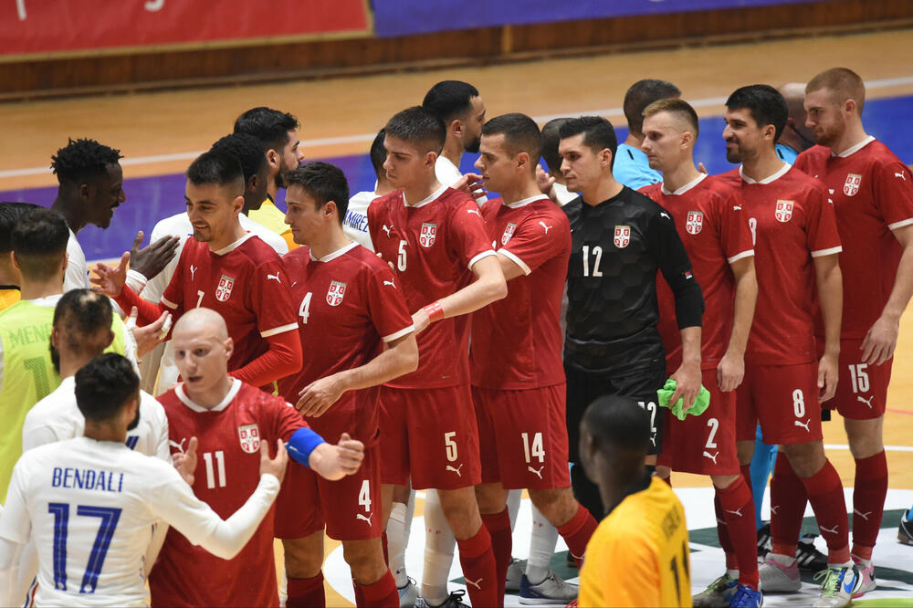 ŠABAC USKRAĆEN ZA SPEKTAKL: Srbija i Francuska odigrali bez golova!