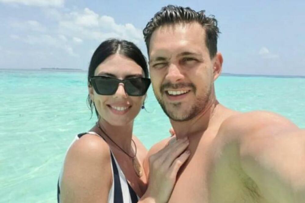 DANAS SVI BRUJE O MILOŠU BIKOVIĆU! Javnost zatečena onim što je VIDELA NA NJEMU I NJEGOVOJ DEVOJCI (FOTO)