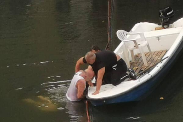 NAJNOVIJI DETALJI TRAGEDIJE KOD OVČAR BANJE! Evo šta je prethodili užasu, sveštenik ih MOLIO samo jedno!