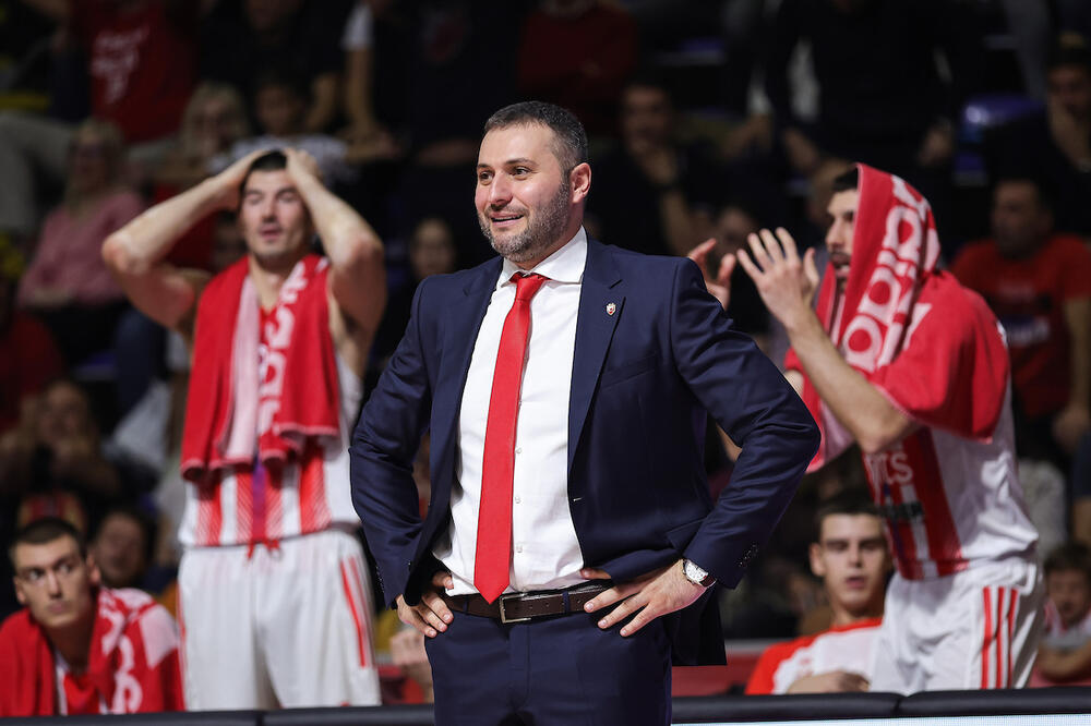 JOVANOVIĆ REKAO ŠTA JE CRVENO-BELE KOŠTALO POBEDE : Trener Zvezde prokomentarisao situaciju oko Vildoze!