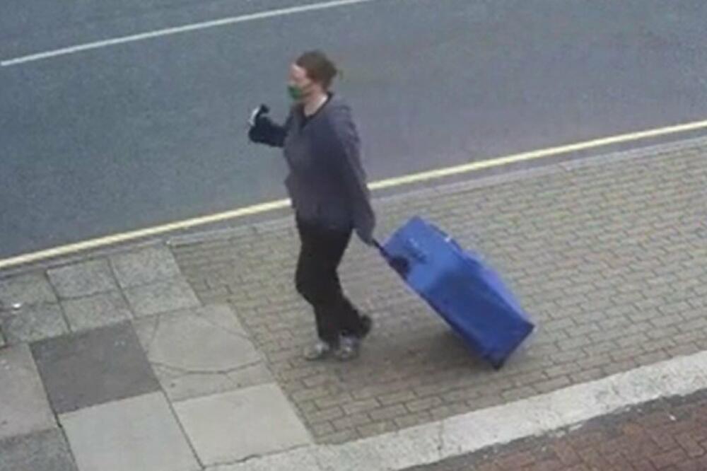 PENZIONERKU SPOR OKO KUĆE DOSLOVNO KOŠTA GLAVE: Investitorku odao JEZIV SNIMAK, svi gledaju u KOFER! (VIDEO)