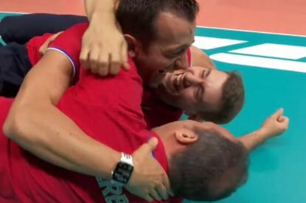 SANJAO JE KAKO OSVAJA ZLATO SA SRBIJOM: Pogledajte TAJ poslednji poen i neizmernu sreću selektora! (VIDEO)