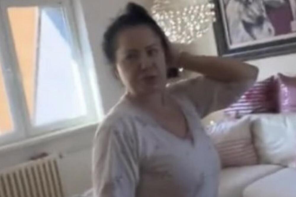 SIN SNIMAO ZLATU PETROVIĆ DOK ČISTI KUĆU U STAROJ ODEĆI, A NJENA REAKCIJA JE HIT: Pretila mu, pa pomenula POLICIJU