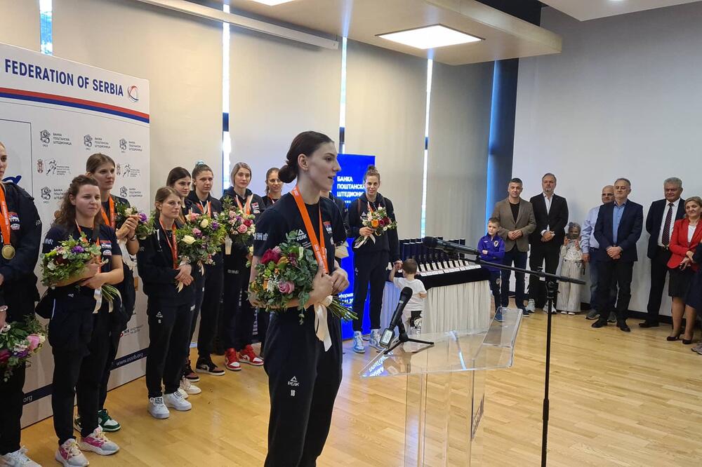 TIJANA KAPITEN POSLE NOVOG SVETSKOG ZLATA: Ovo što smo mi uradili, RETKO KO MOŽE (VIDEO)