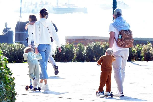 MISTERIJA U DOMU ANE IVANOVIĆ I ŠVAJNTAJGERA: Slavni par krije jednu stvar godinu dana - nikome nije jasno zašto!