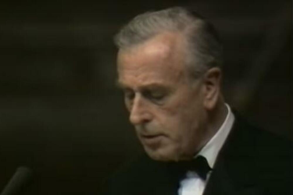 ROĐAK KRALJICE ELIZABETE OPTUŽEN ZA ZLOSTAVLJANJE DEČAKA (11): Evo kako je ustanovljeno!