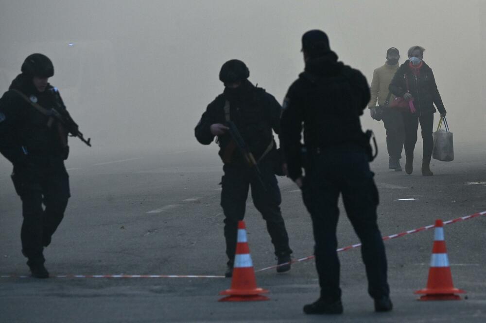 HOROR U BLIZINI KIJEVA, POLICIJA ZANEMELA OD PRIZORA: Gazda ubio, pa ZABETONIRAO radnike