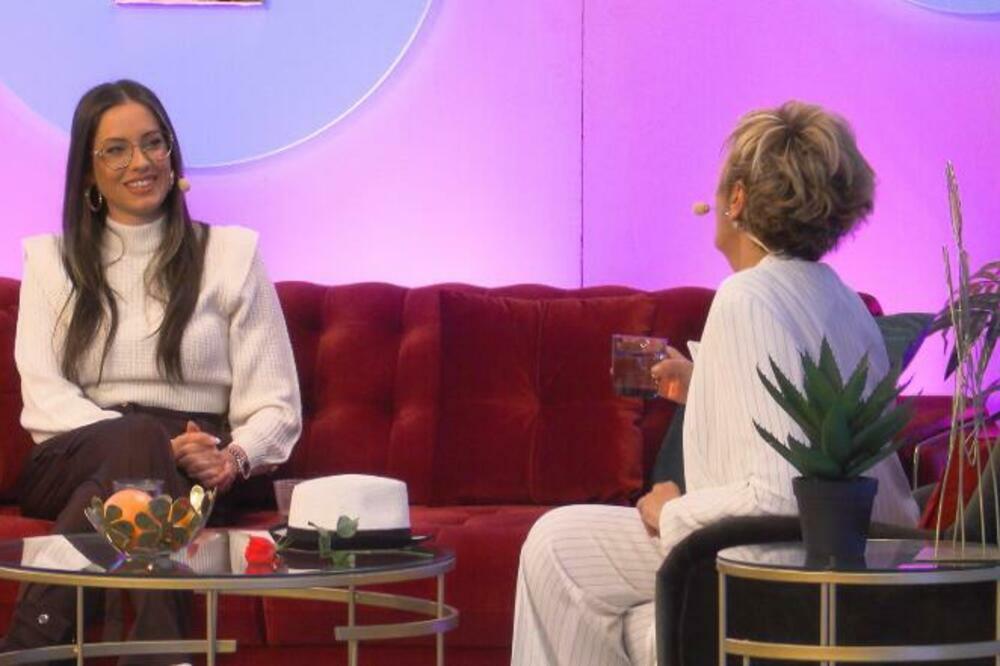 MOŽEMO I NA BRZAKA! Mirka Vasiljević otkrila kako je živela u Francuskoj: JA SAM TRADICIONALNA SRPKINJA