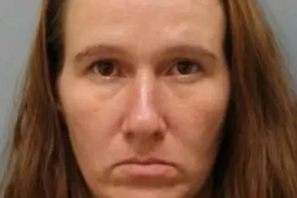 MAJKA MONSTRUM UBILA ĆERKU: Ono što joj je uradila je STRAVIČNO, dete izgovorilo ove REČI dok ju je DAVILA!