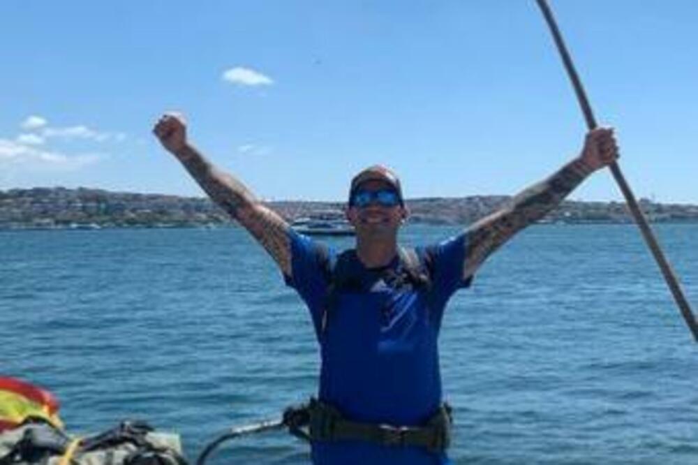 TRAGIČNA SUDBINA NAJVEĆEG FUDBALSKOG FANATIKA? Krenuo peške na Mundijal, a onda mu se izgubio svaki trag