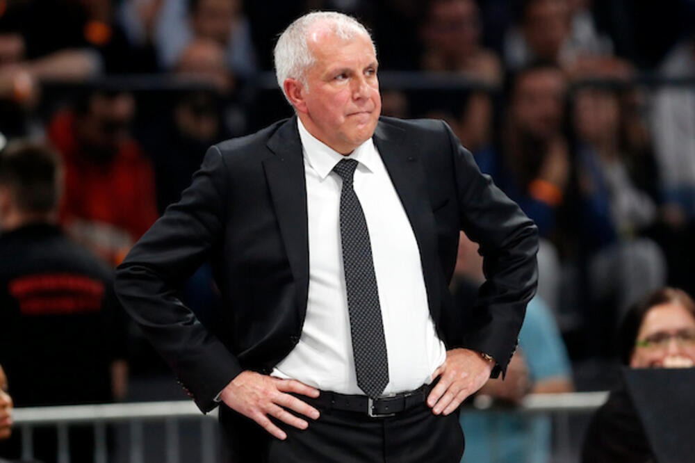 "KO TI JE REKAO DA NAPRAVIŠ FAUL?": Obradović POLUDEO kao nikada do sada!