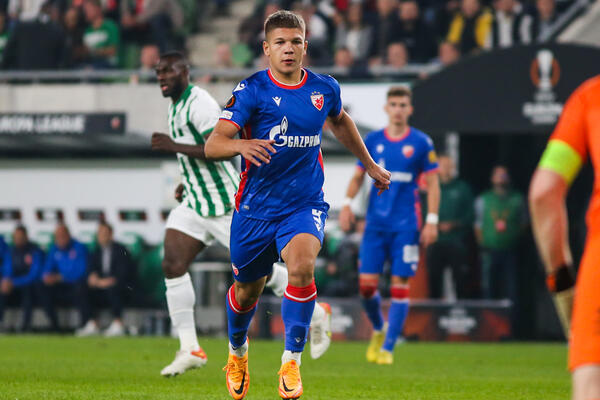 ZVEZDINO BLAGO! Jovan Mijatović golom matirao Sporting iz Lisabona (FOTO)