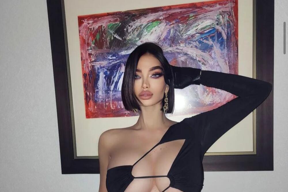 NEMA ŠANSE DA POGODITE KO JE NA FOTOGRAFIJI, NI U LUDILU: Da li je moguće da se ŽENA ovoliko PROMENI?