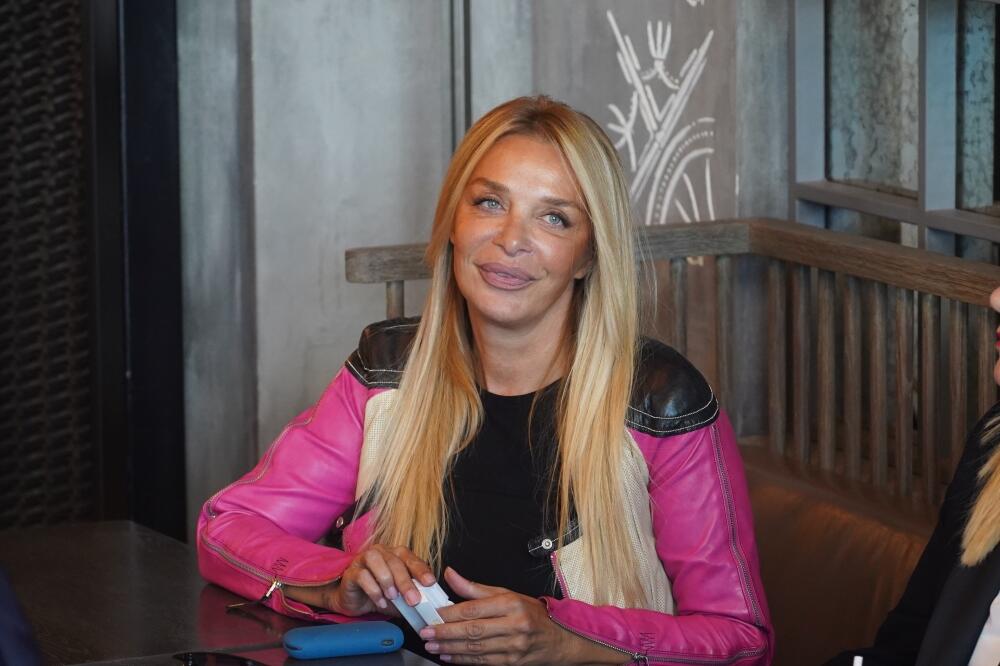 VANESA ŠOKČIĆ PRIZNALA OTVORENO I GLASNO: Već 30 godina radi istu stvar
