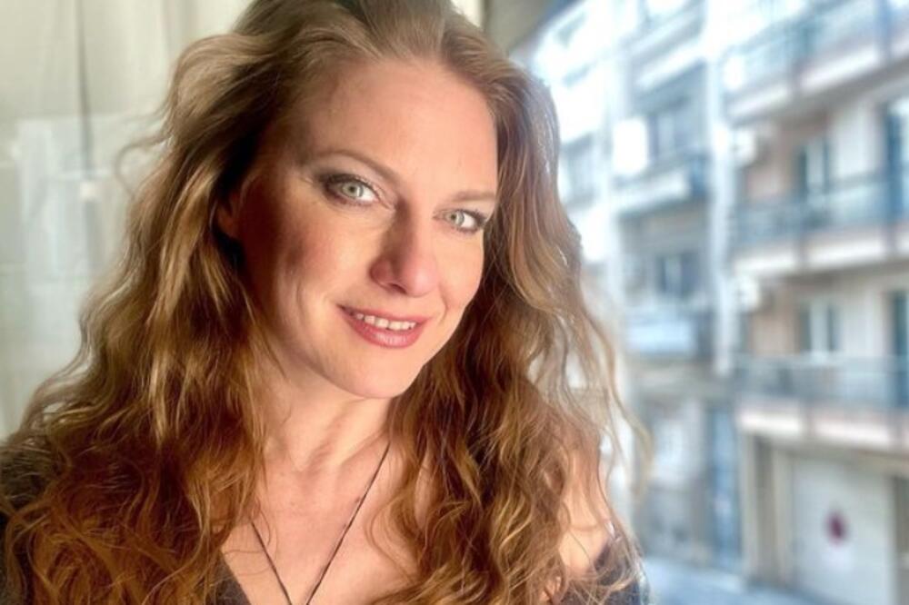 PO PRVI PUT VIDIMO GOLIŠAVU ANU SAKIĆ: Okrenula LEĐA i pokazala ZANOSNU POZADINU, muškarci će UBLEDETI od prizora