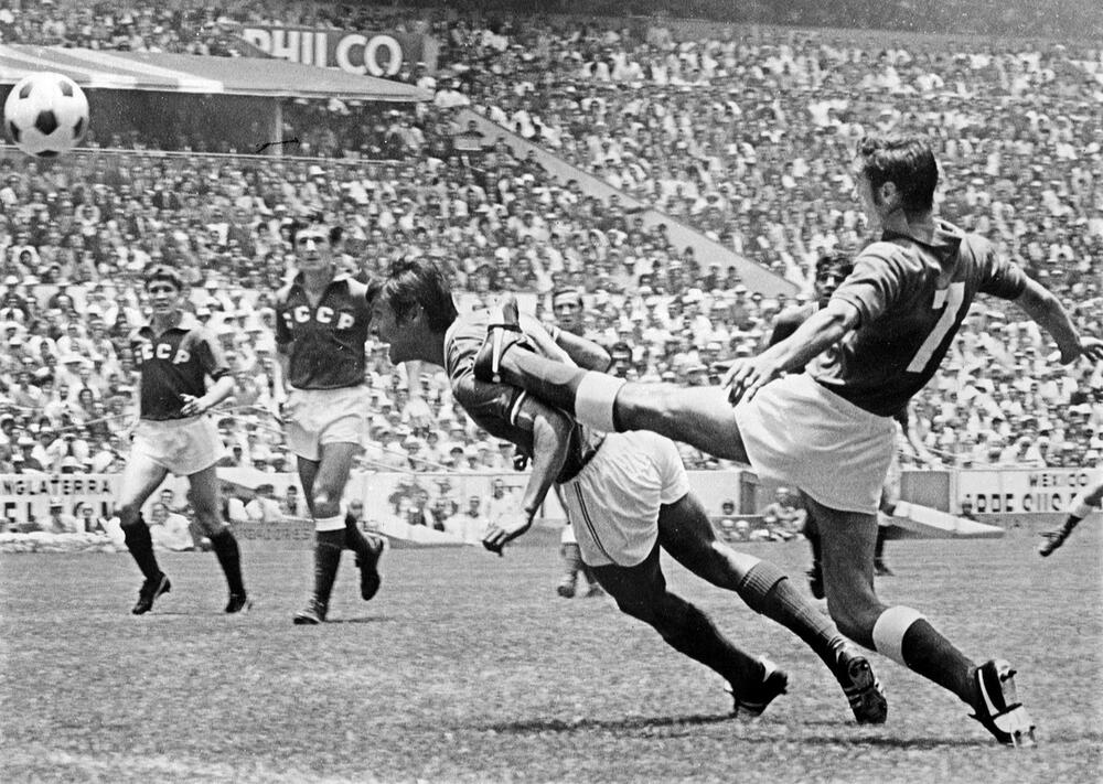 Detalj sa otvaranja Mundijala između domaćina Meksika i Sovjetskog Saveza