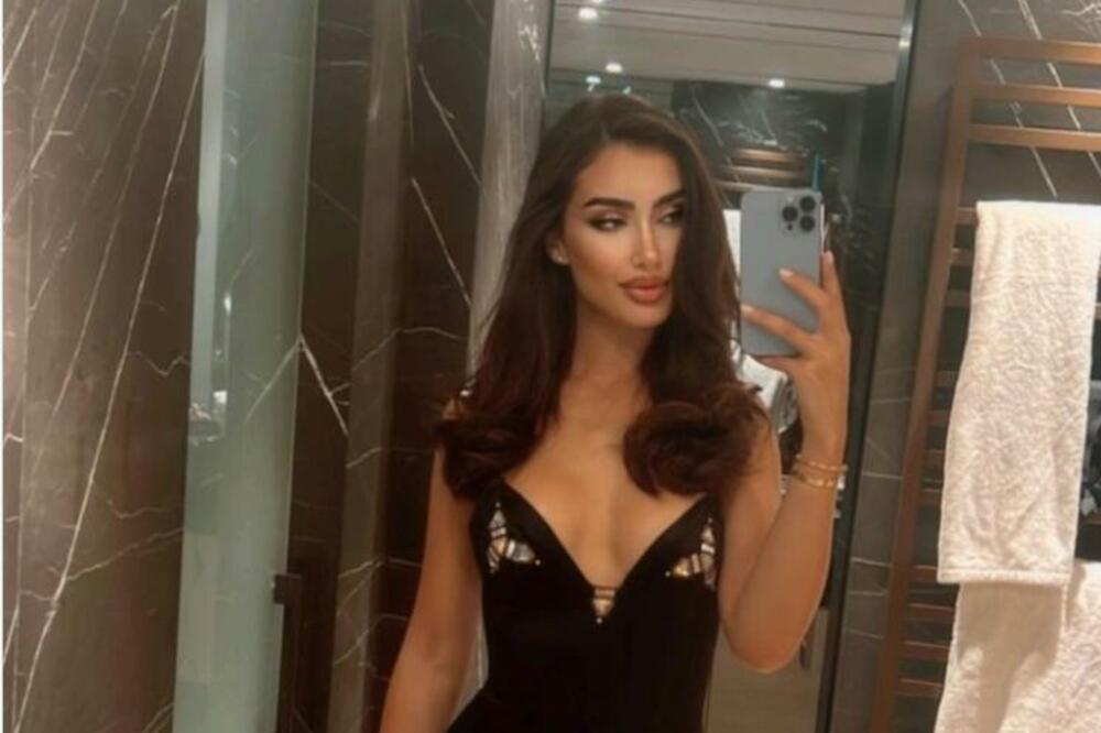 BIVŠI AS REALA I BAJERNA SMUVAO MIS UNIVERZUMA! Od egzotične Sare PADAJU VILICE (FOTO)