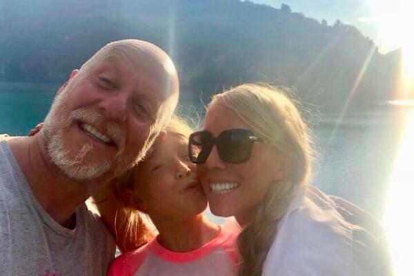 OVO JE NEMAČKI MILIJARDER KOJI JE SA ŽENOM I DECOM POGINUO U PADU AVIONA: Obogatio se na veoma zanimljiv način!