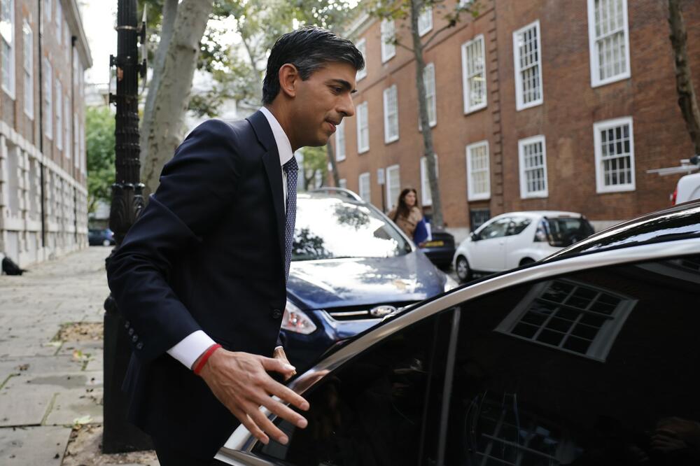 Kakav preokret na izborima u Velikoj Britaniji! Sunaku se crno piše, laburisti pred ubedljivom pobedom