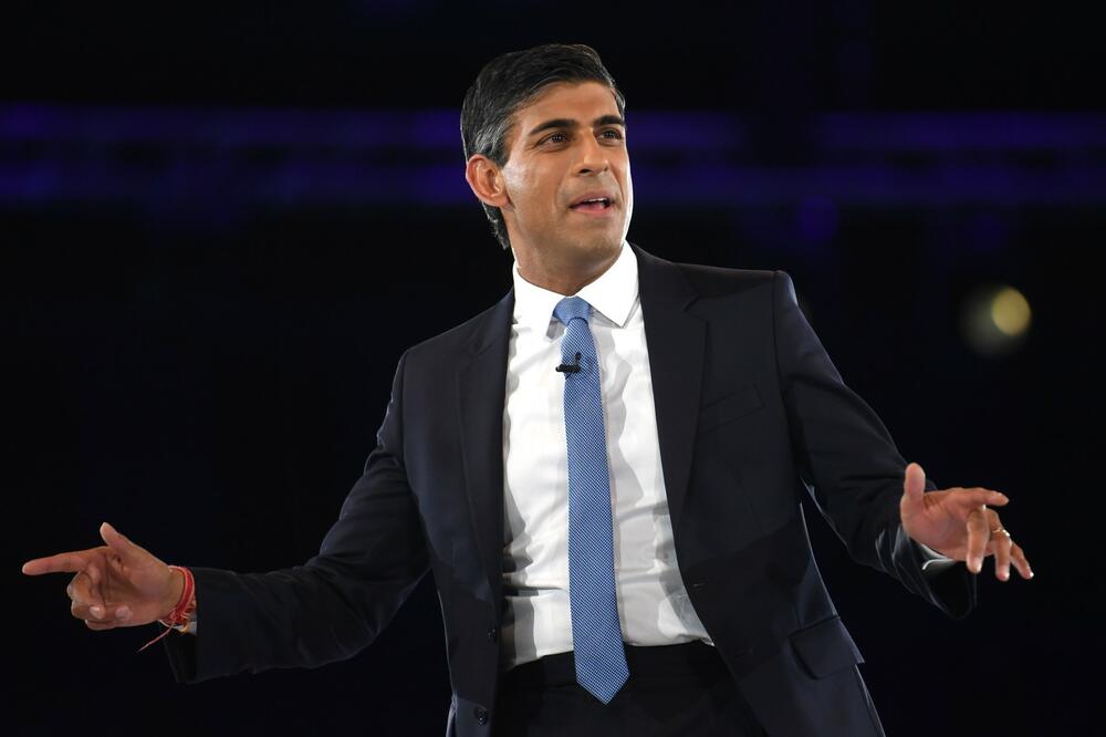 NOVI POTEZI SUNAKA: Objavljeno je koji ministri OSTAJU NA FUNKCIJAMA